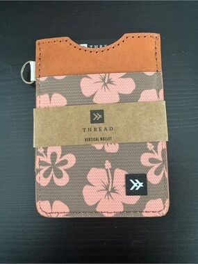 Thread Wallets Vertical Wallet - Hawaiian